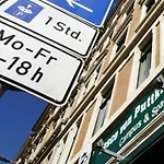 Space Im Campus Der Jvp Schule * Leipzig