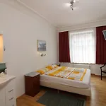Space Im Campus Der Jvp Schule Appart hôtel