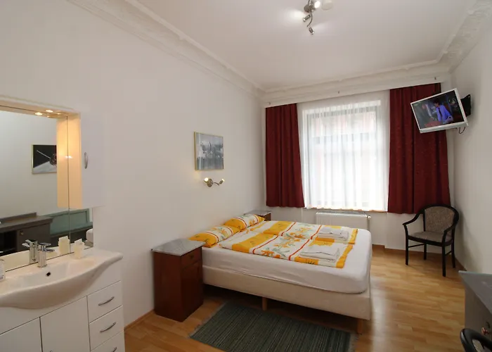 Space Im Campus Der Jvp Schule מלון דירות