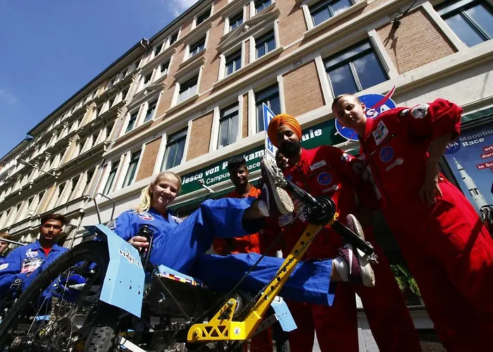 Space Im Campus Der Jvp Schule מלון דירות לייפציג