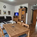 Hotel apartamentowy Space Im Campus Der Jvp Schule Lipsk
