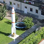 Space Im Campus Der Jvp Schule Hotel apartamentowy *