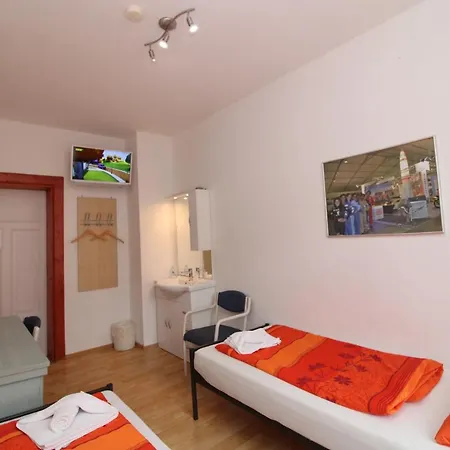 Hotel apartamentowy Space Im Campus Der Jvp Schule Lipsk