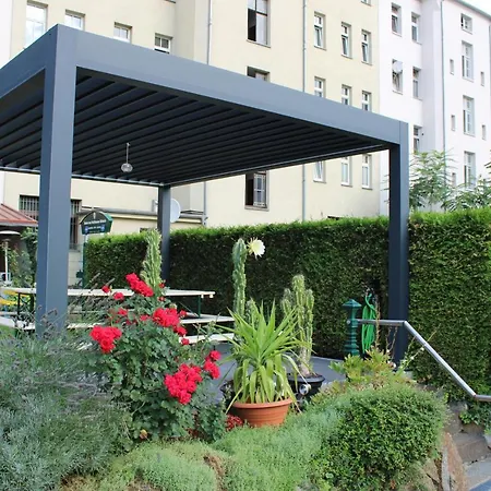 Aparthotel Space Im Campus Der Jvp Schule *