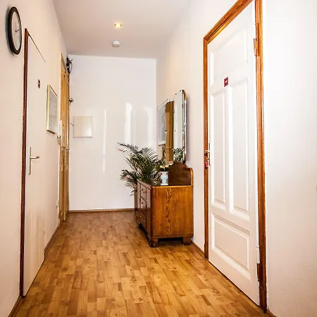 Apart-hotel Space Im Campus Der Jvp Schule