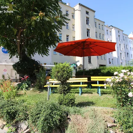 Space Im Campus Der Jvp Schule Aparthotel *