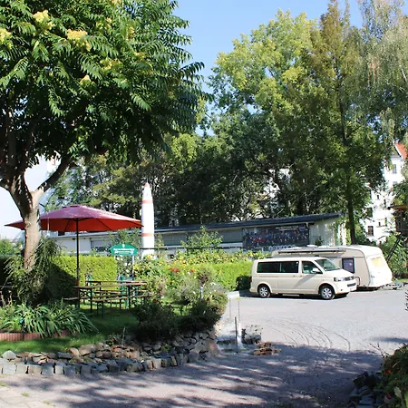 Space Im Campus Der Jvp Schule Apart-hotel