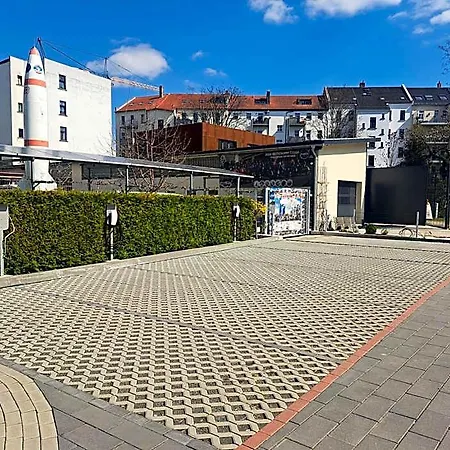 Space Im Campus Der Jvp Schule * Leipzig
