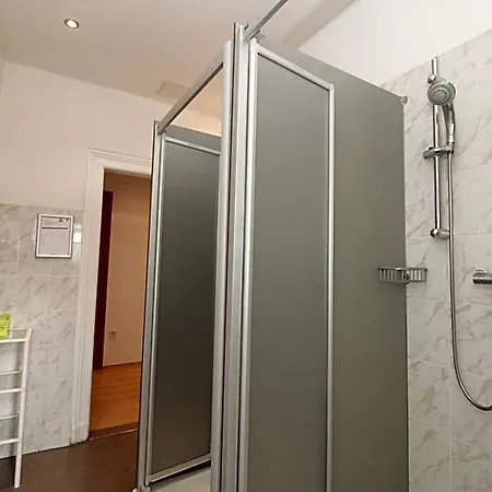 Hotel apartamentowy Space Im Campus Der Jvp Schule Lipsk