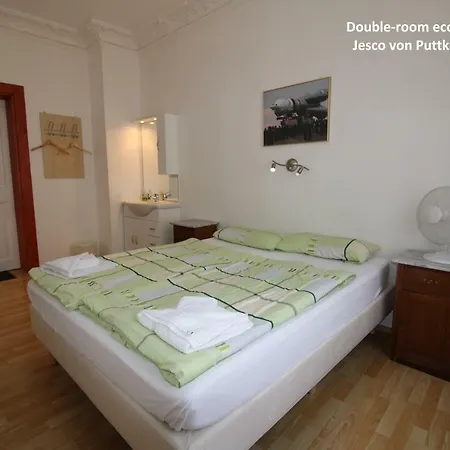 Hotel apartamentowy Space Im Campus Der Jvp Schule *