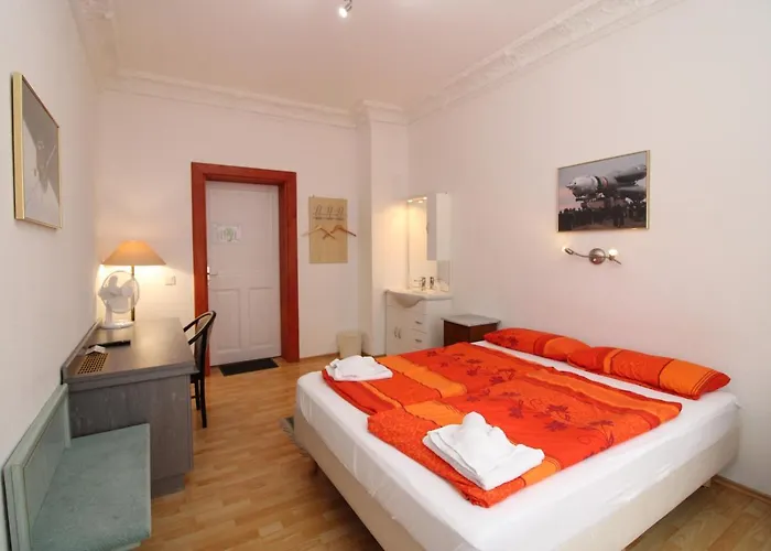 Space Im Campus Der Jvp Schule Lipsko