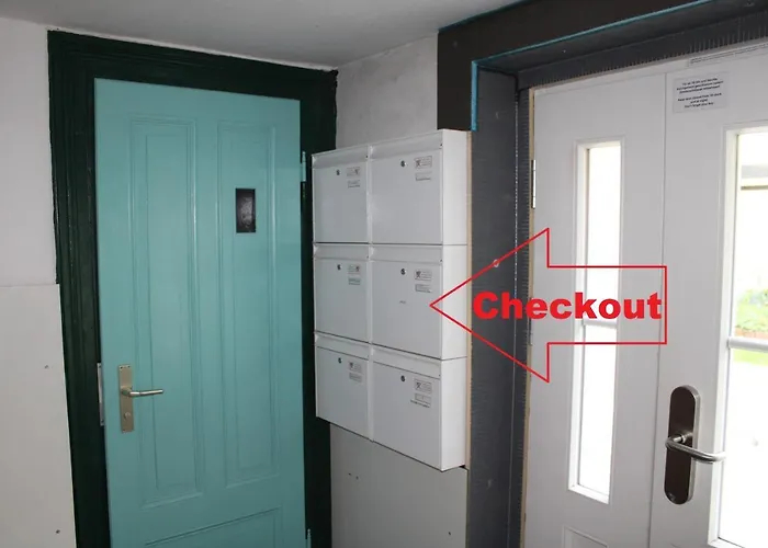 Hotel apartamentowy Space Im Campus Der Jvp Schule