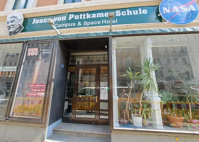 Space Im Campus Der Jvp Schule *