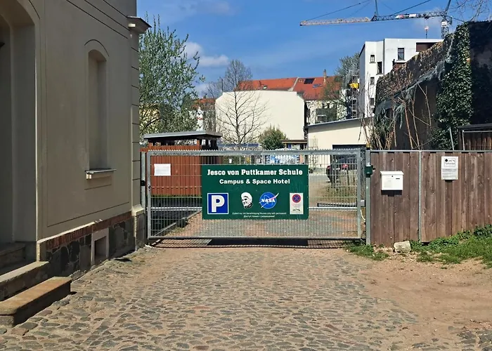 Space Im Campus Der Jvp Schule *