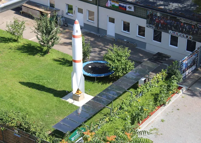 Aparthotel Space Im Campus Der Jvp Schule